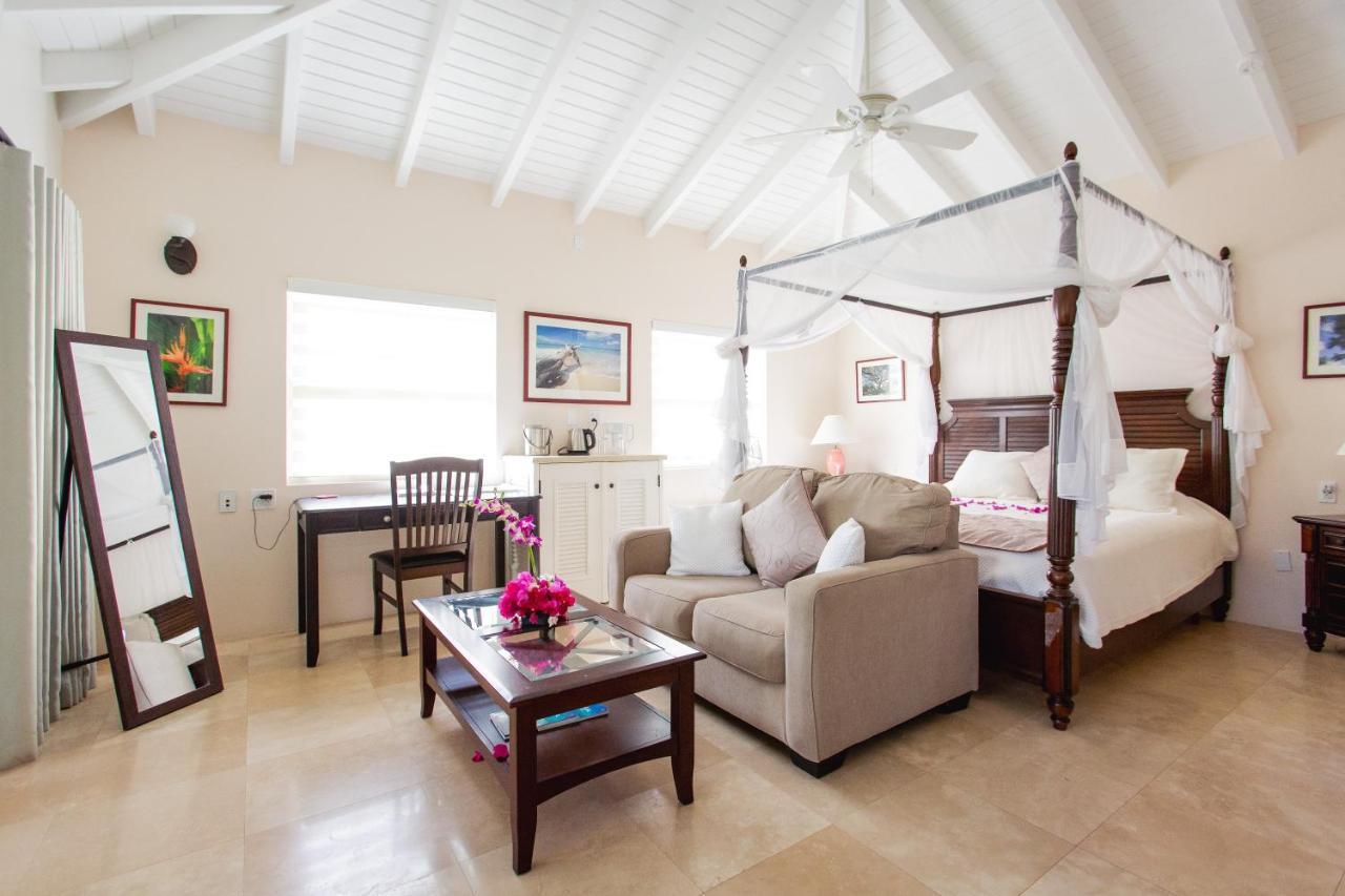 Gunpowder House & Suites English Harbour Exterior photo